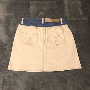 Calvin Klein Jeans Skirt - Size 32